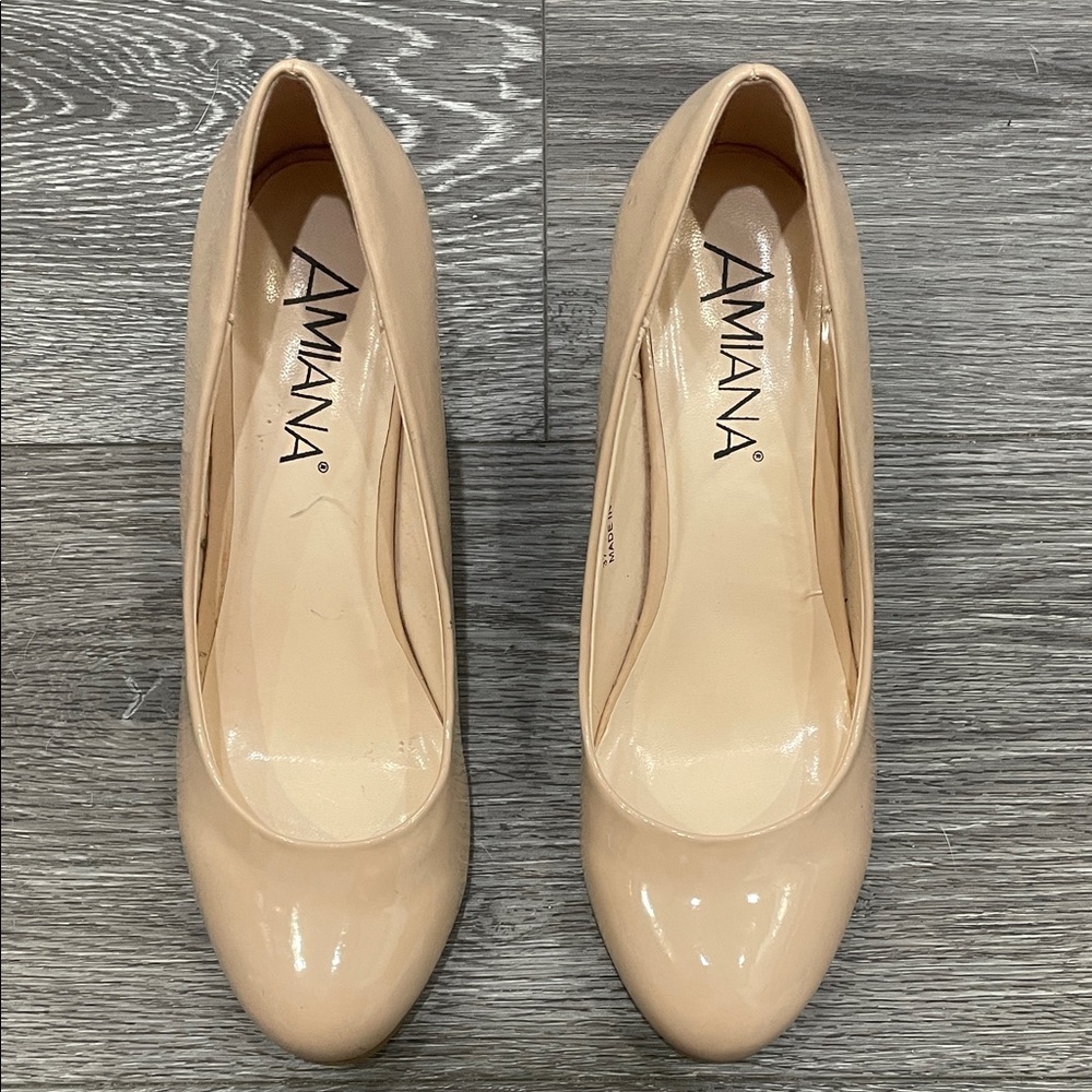 Amiana Women's Nude Heels